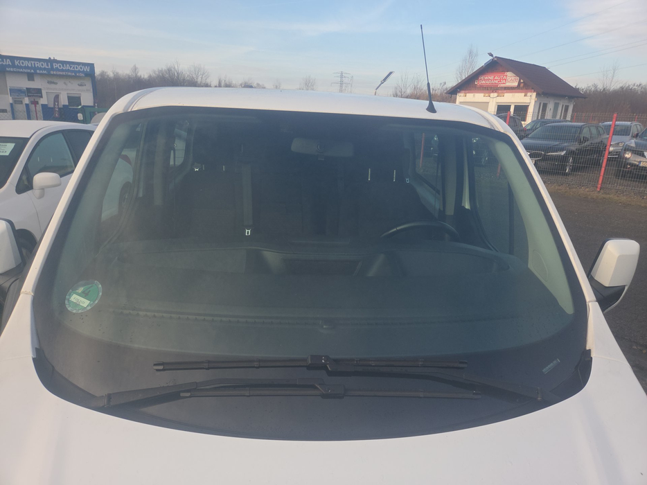 Zdjęcie szyby czołowej - zdjęcie ogólne