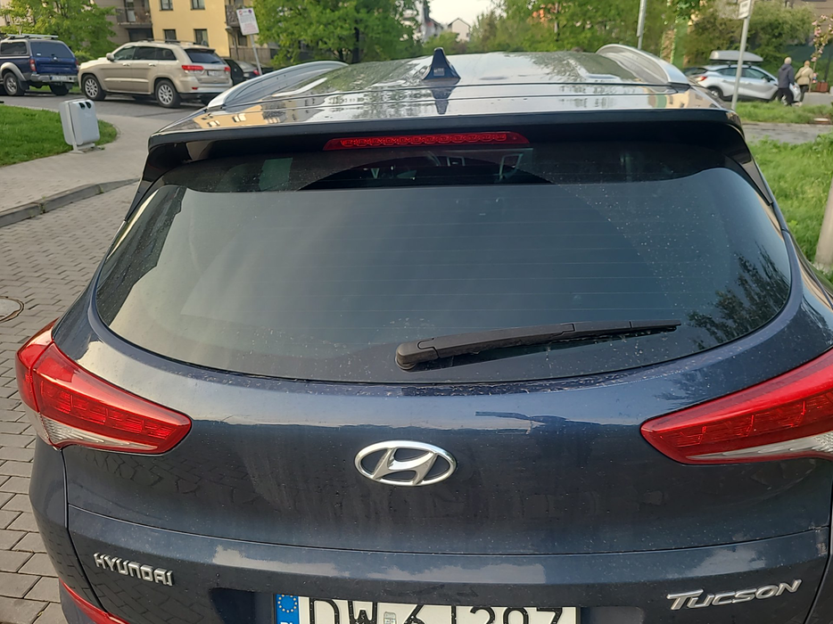 Zdjęcie szyby tylnej