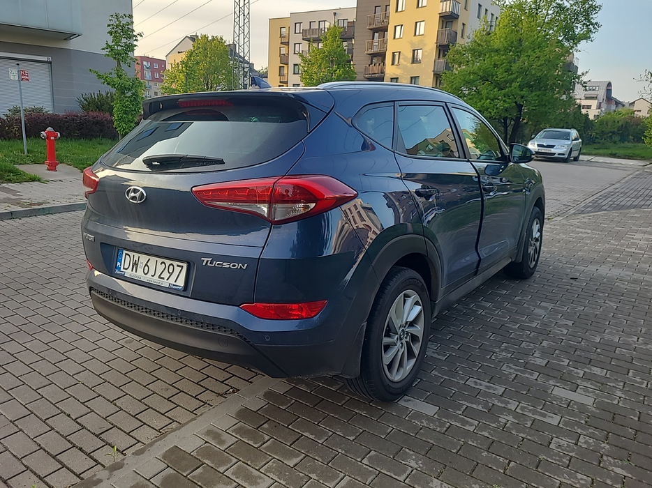 Zdjęcie po ukosie, prawy tył