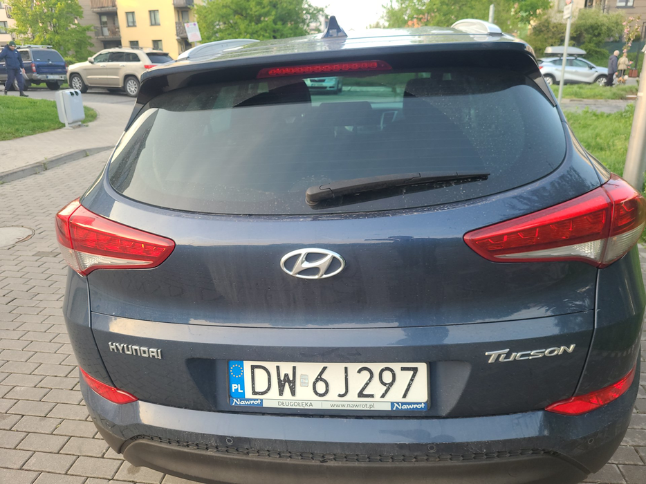 Zdjęcie pokrywy bagażnika