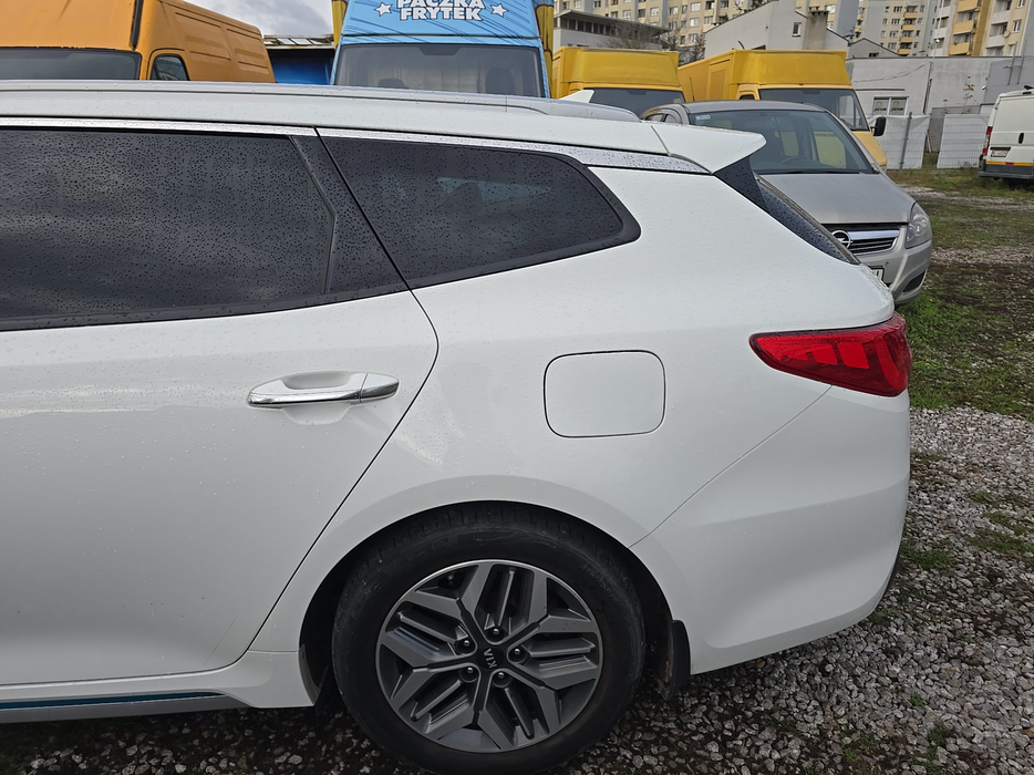 Zdjęcie błotnika tylnego lewego