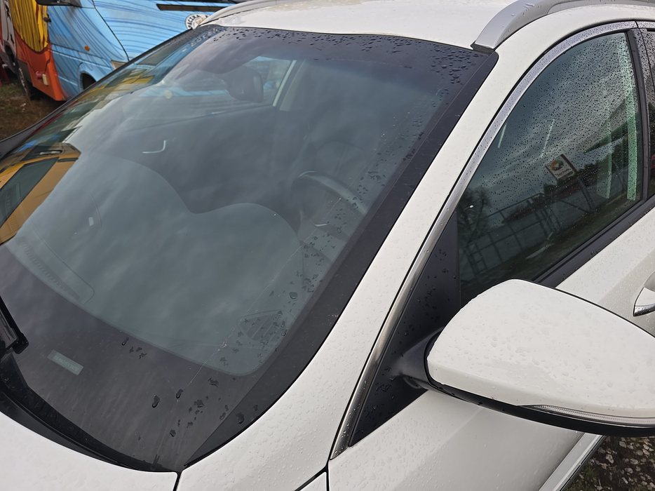 Zdjęcie słupka A lewego