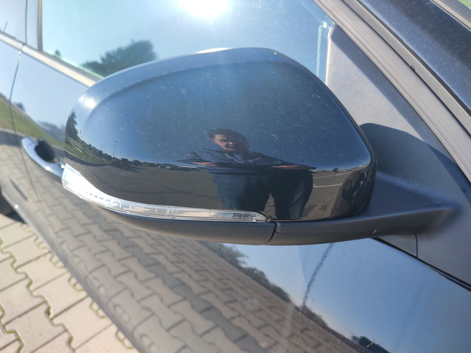 Zdjęcie obudowy lusterka prawego