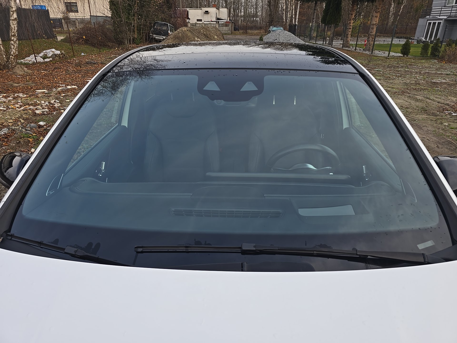 Zdjęcie szyby czołowej - zdjęcie ogólne