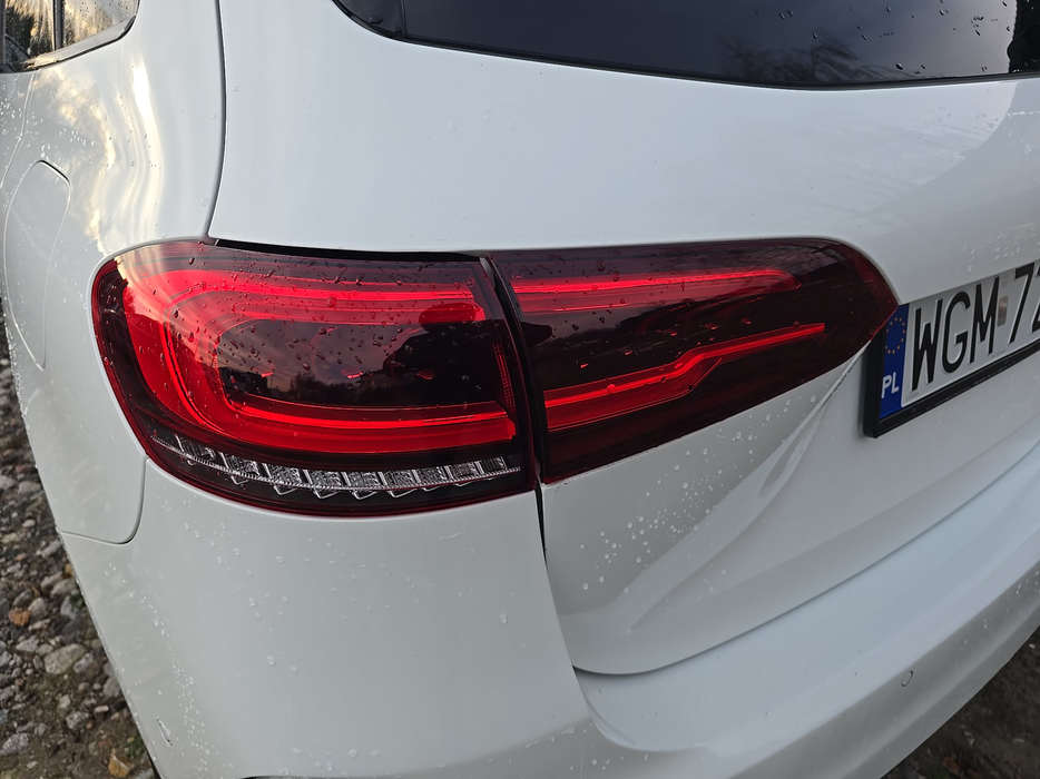 Zdjęcie oświetlenia tylnego lewego