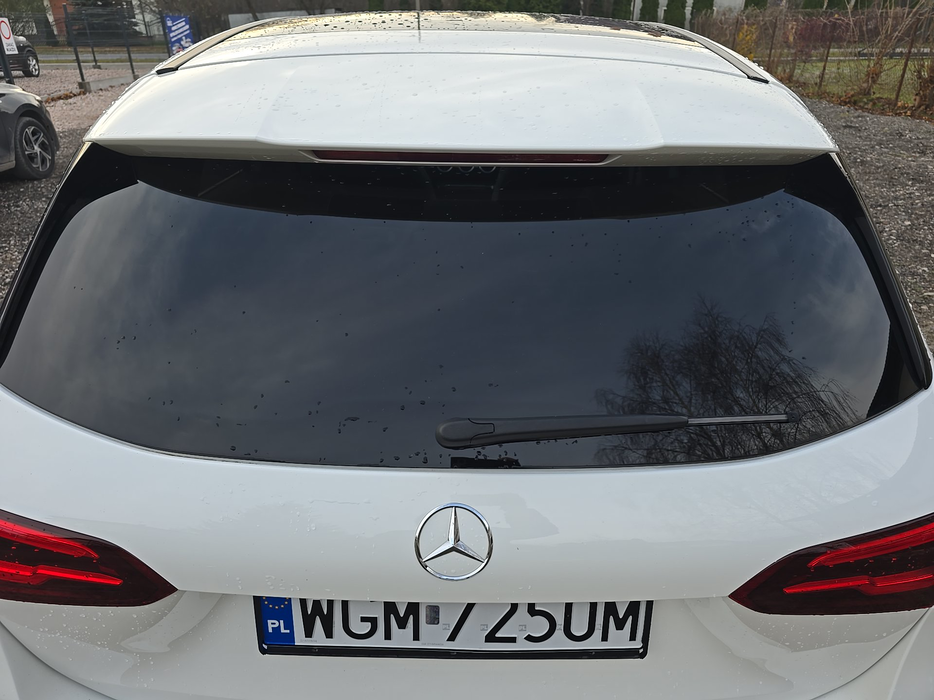 Zdjęcie szyby tylnej