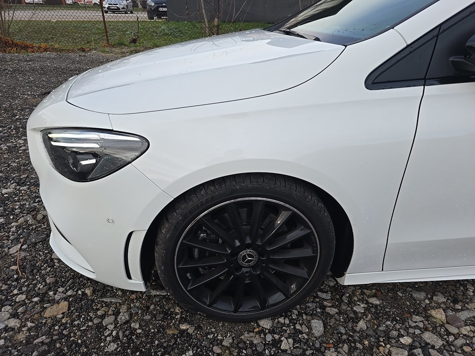 Zdjęcie błotnika przedniego lewego