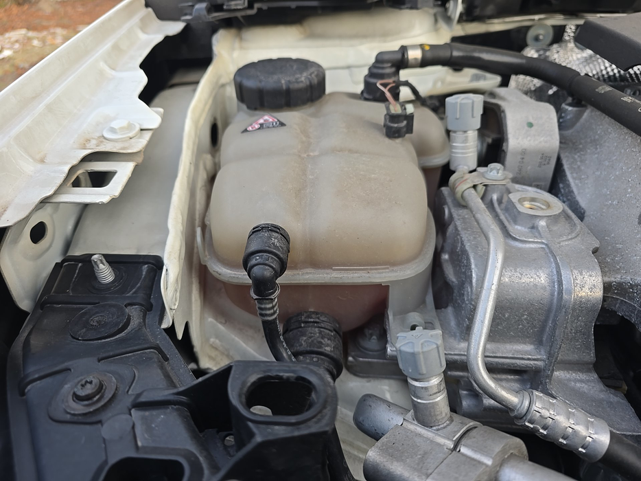 Zdjęcie zbiorniczka płynu chłodzącego