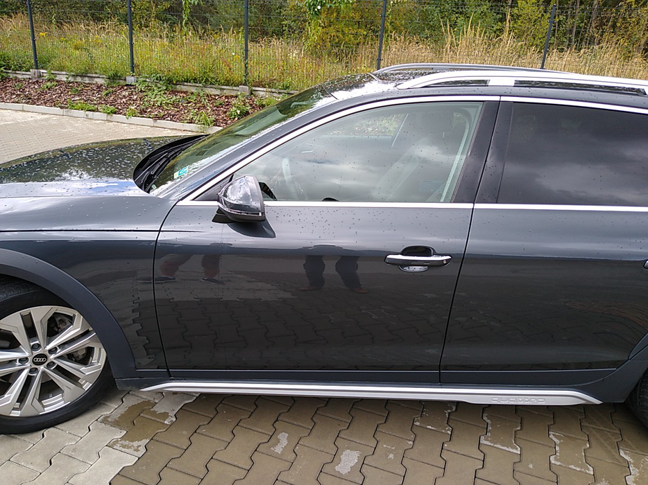 Zdjęcie drzwi przednich lewych wraz z szybą