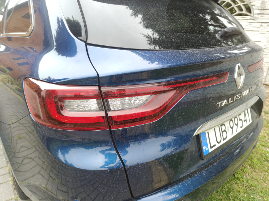 Zdjęcie oświetlenia tylnego lewego
