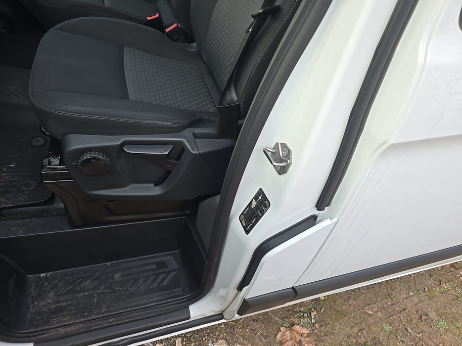 Zdjęcie słupka B lewego