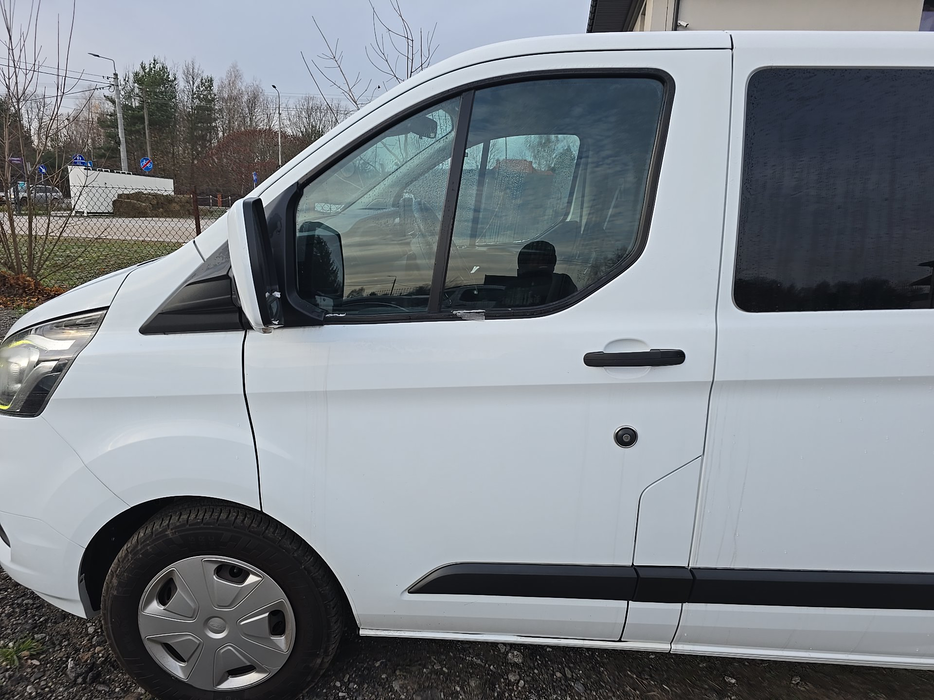 Zdjęcie drzwi przednich lewych wraz z szybą