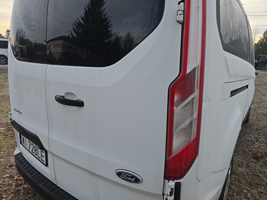 Zdjęcie oświetlenia tylnego prawego