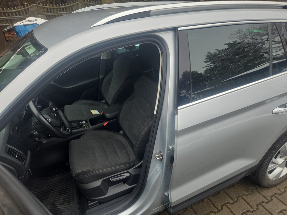 Zdjęcie słupka B lewego