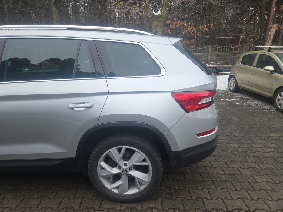 Zdjęcie błotnika tylnego lewego