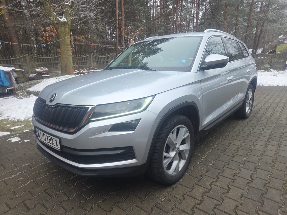 Zdjęcie po ukosie, lewy przód