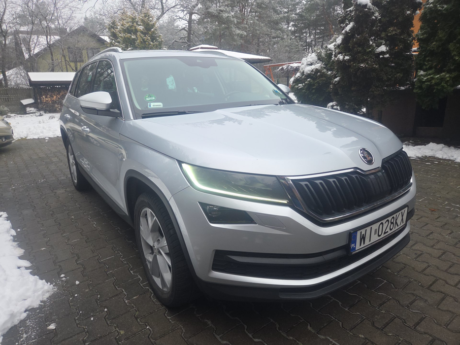 Zdjęcie po ukosie, prawy przód