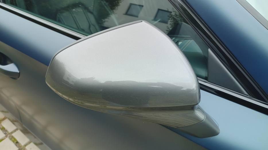 Zdjęcie obudowy lusterka prawego