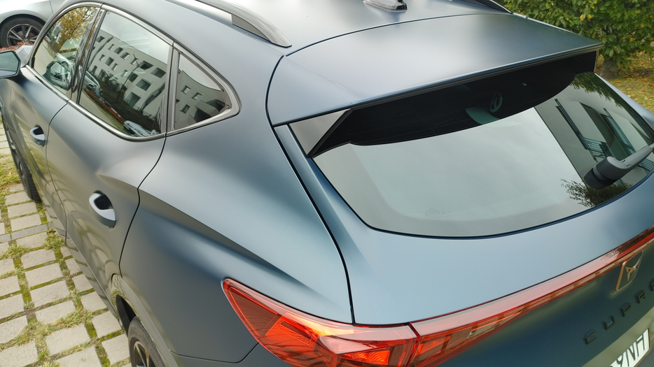 Zdjęcie słupka C lewego