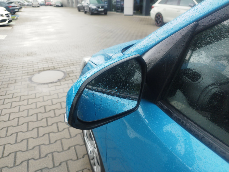 Zdjęcie zwierciadła lusterka lewego