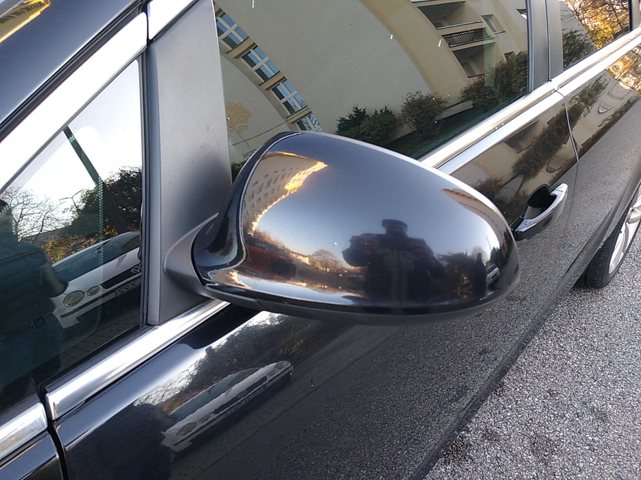 Zdjęcie obudowy lusterka lewego