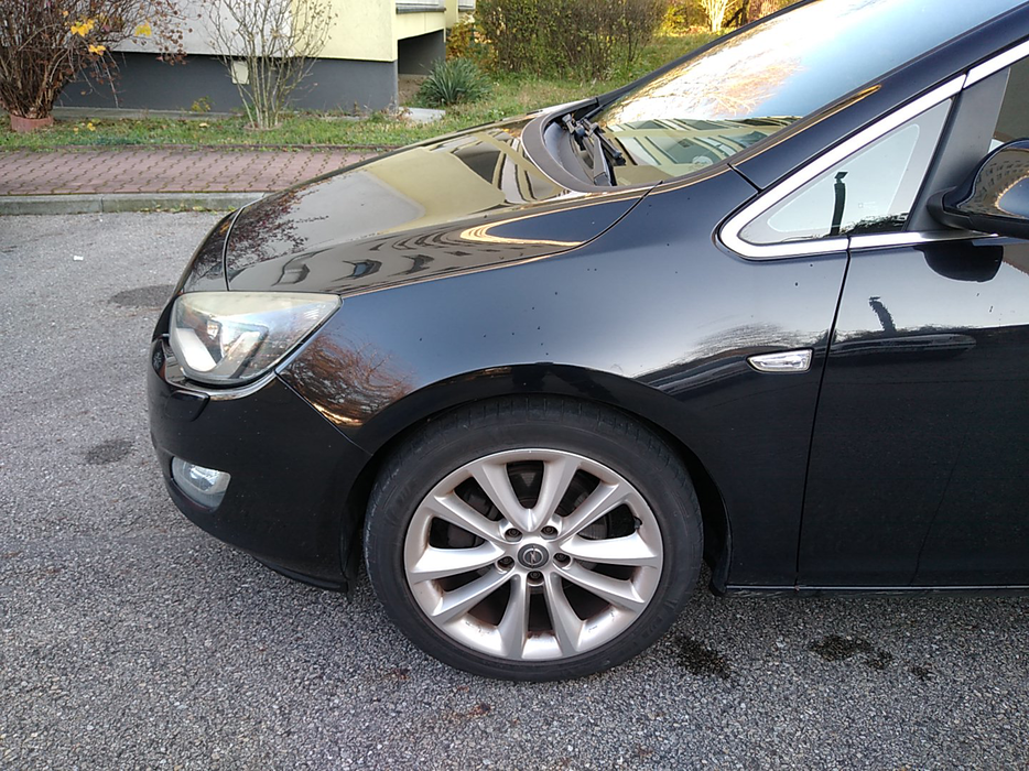 Zdjęcie błotnika przedniego lewego