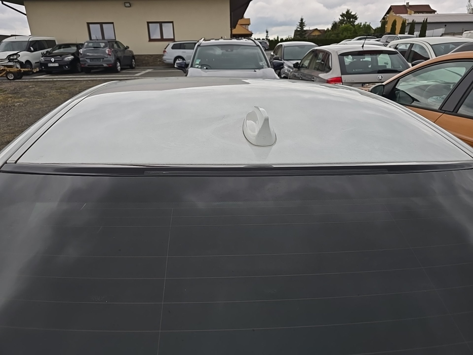 Zdjęcie dachu część tylna