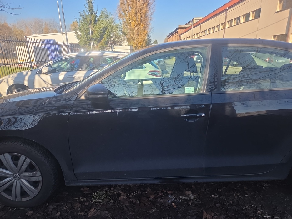 Zdjęcie drzwi przednich lewych wraz z szybą