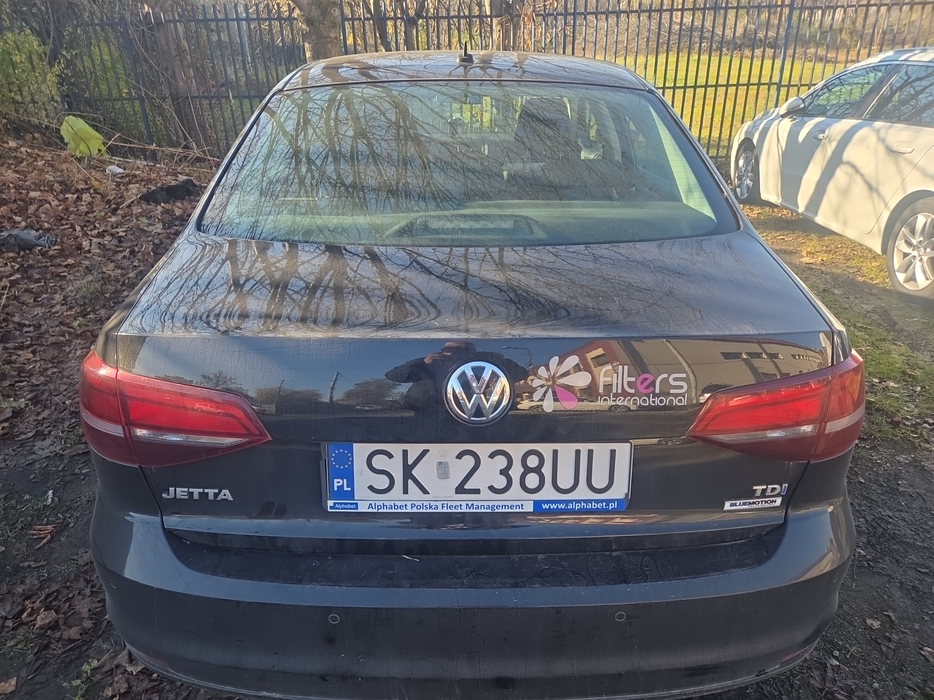 Zdjęcie pokrywy bagażnika