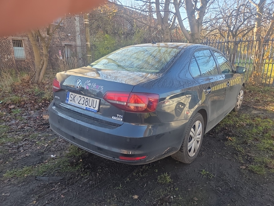 Zdjęcie po ukosie, prawy tył