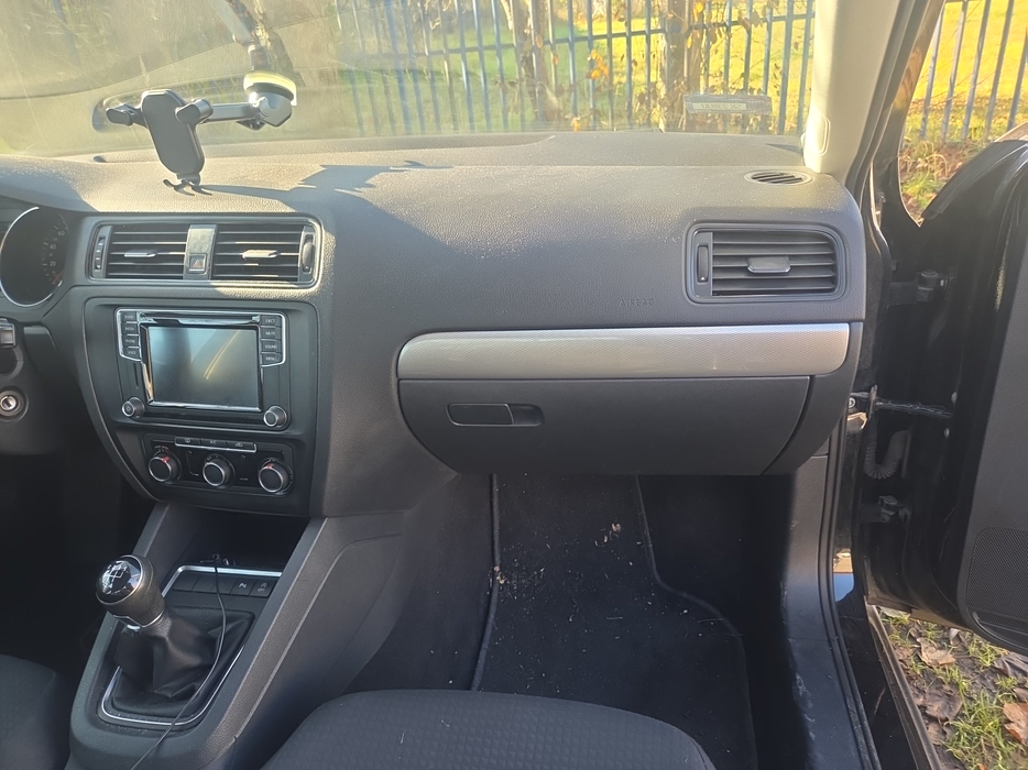 Zdjęcie kokpitu części prawej