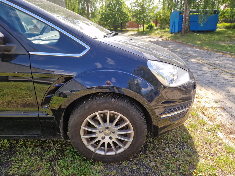 Zdjęcie błotnika przedniego prawego