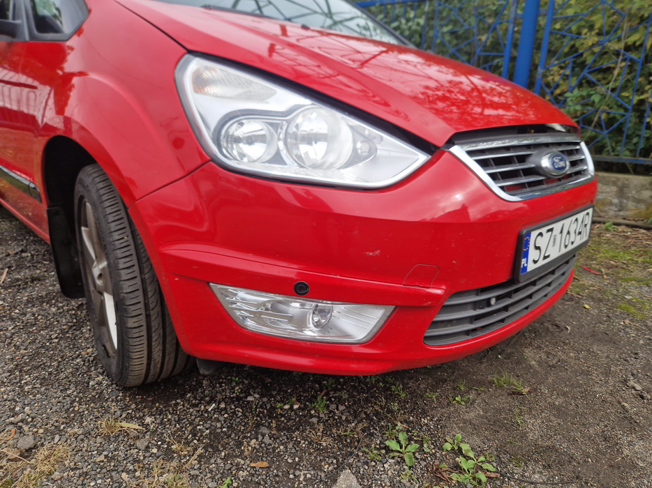 Zdjęcie oświetlenia przedniego i dolnego prawego