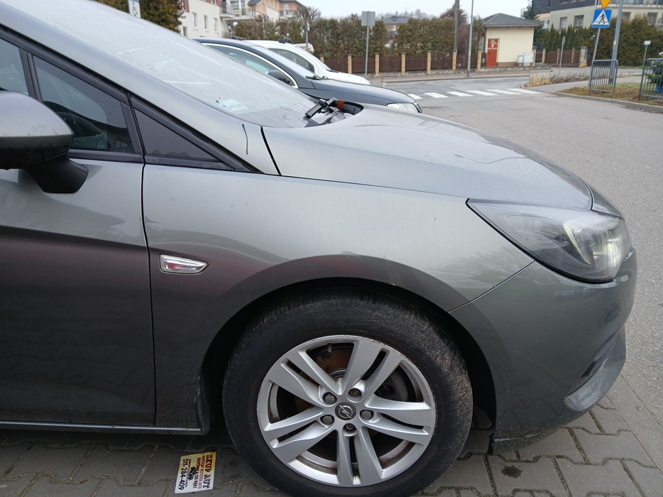 Zdjęcie błotnika przedniego prawego