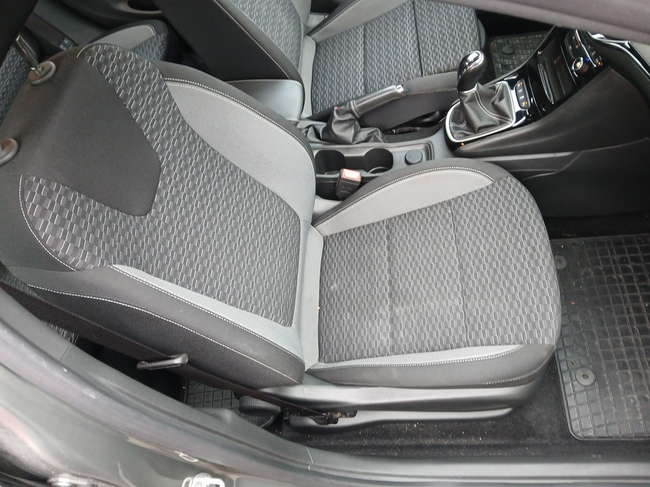 Zdjęcie fotela przedniego prawego