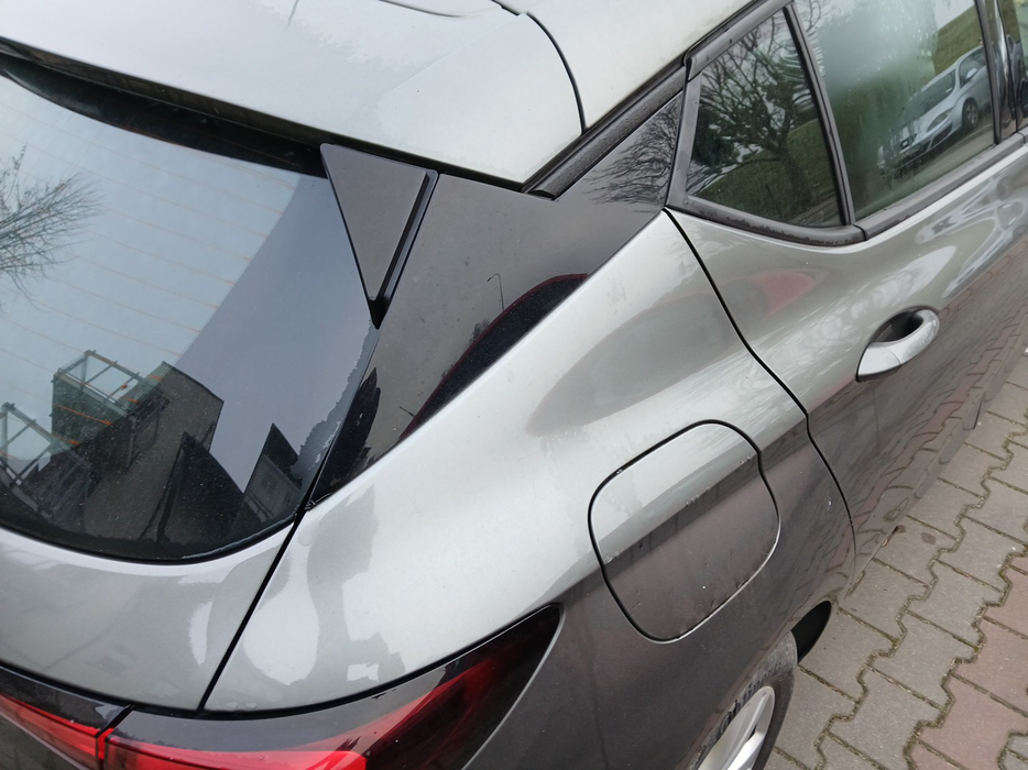 Zdjęcie słupka C prawego