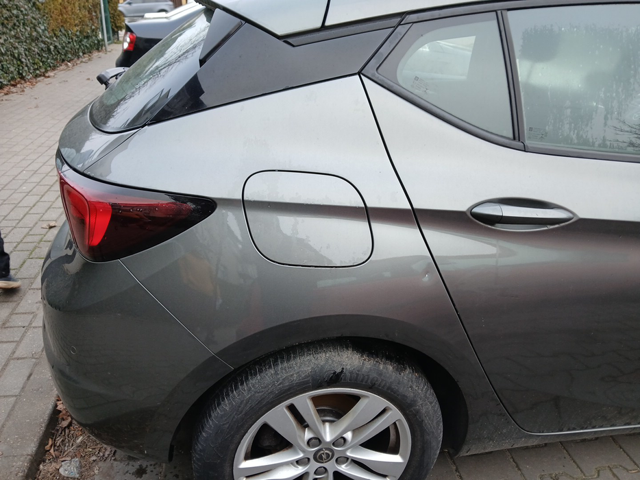 Zdjęcie błotnika tylnego prawego