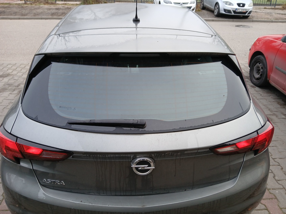 Zdjęcie szyby tylnej