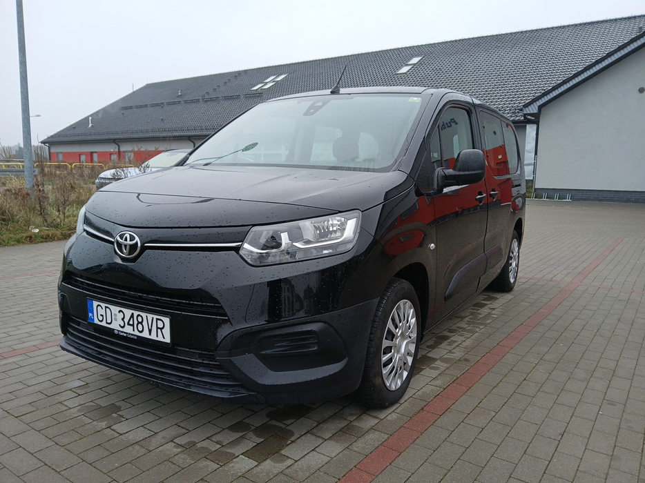 Zdjęcie po ukosie, lewy przód