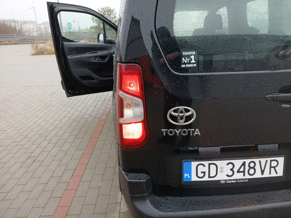 Zdjęcie oświetlenia tylnego lewego