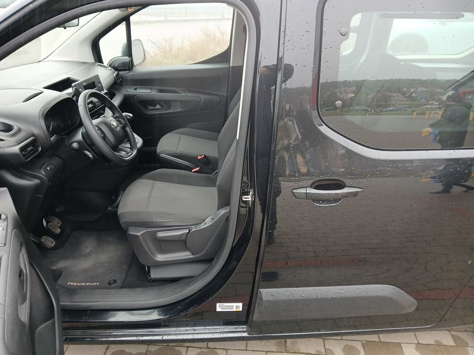 Zdjęcie słupka B lewego