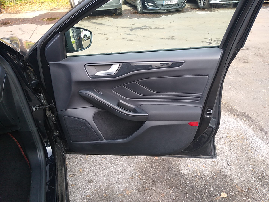 Zdjęcie tapicerki drzwi przednich prawych