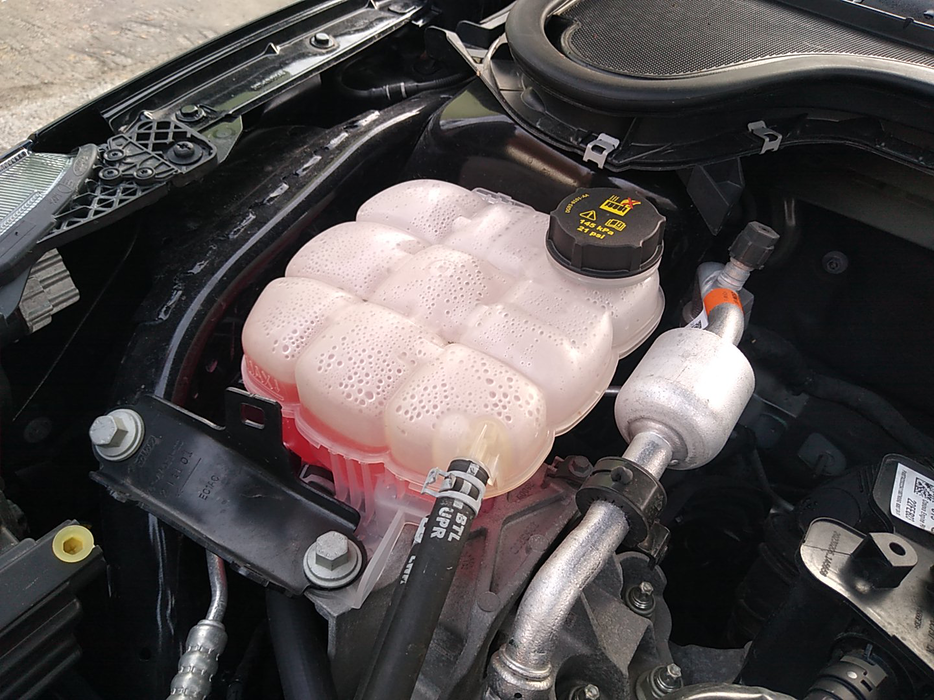 Zdjęcie zbiorniczka płynu chłodzącego