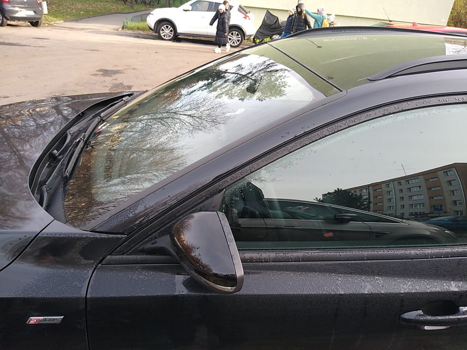 Zdjęcie słupka A lewego