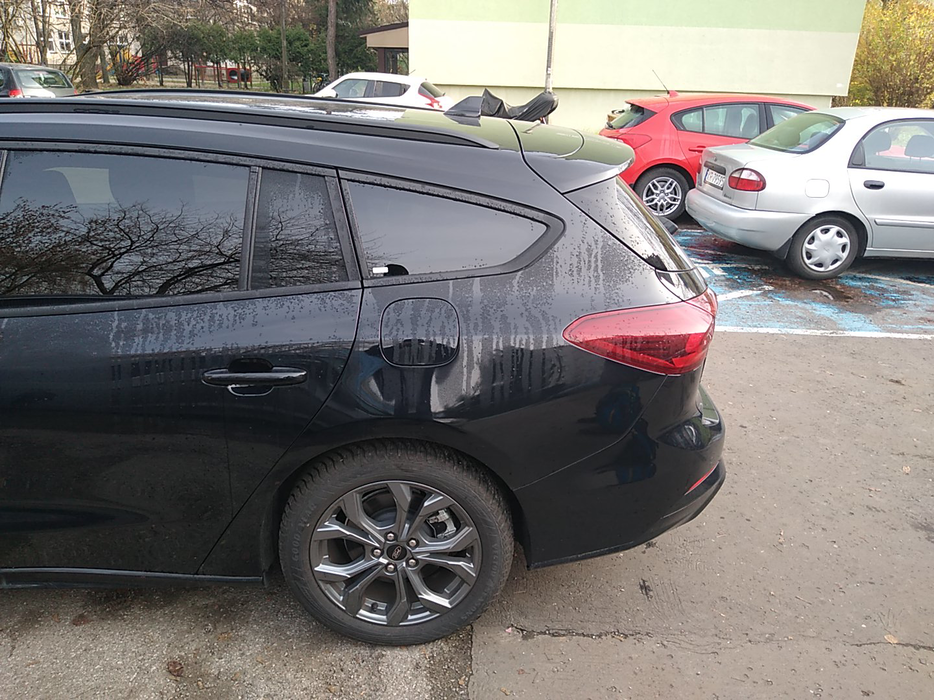 Zdjęcie błotnika tylnego lewego