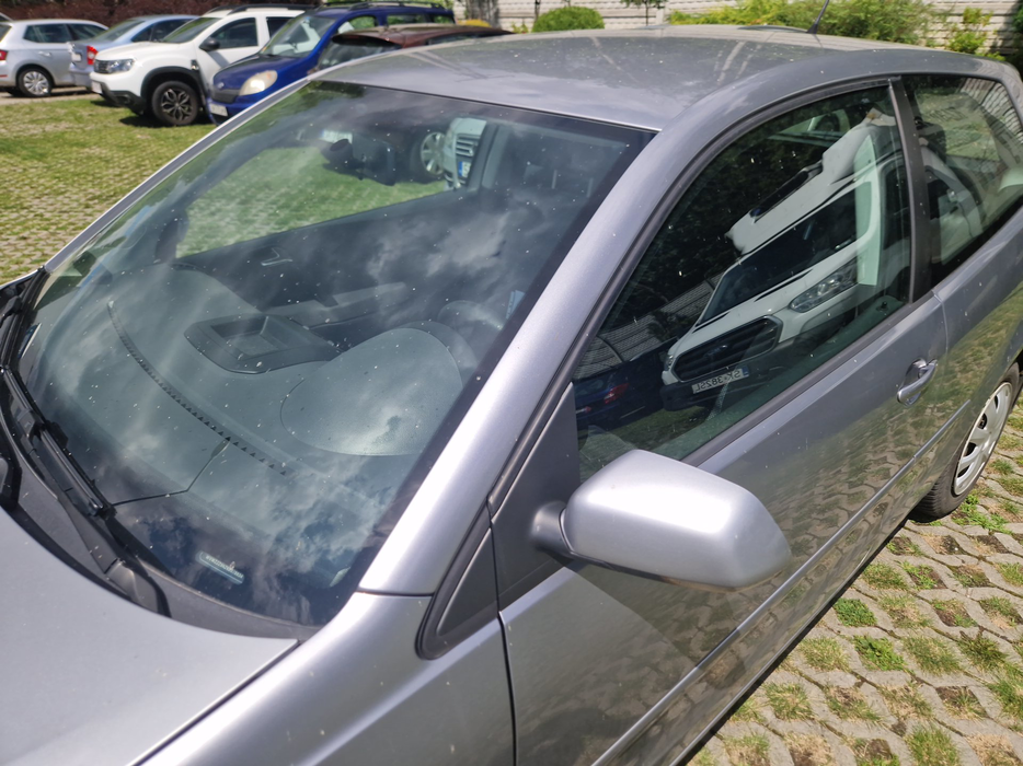 Zdjęcie słupka A lewego