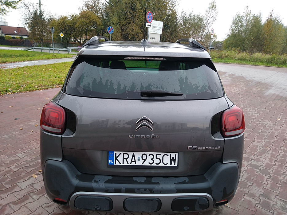 Zdjęcie pokrywy bagażnika