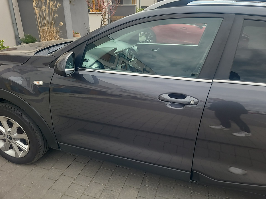 Zdjęcie drzwi przednich lewych wraz z szybą