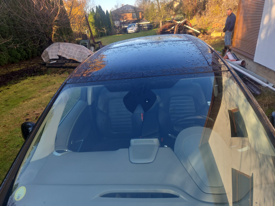 Zdjęcie dachu część przednia