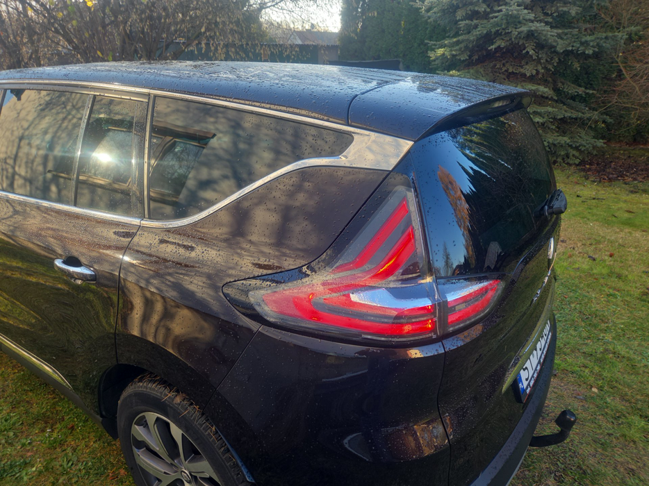 Zdjęcie słupka C lewego